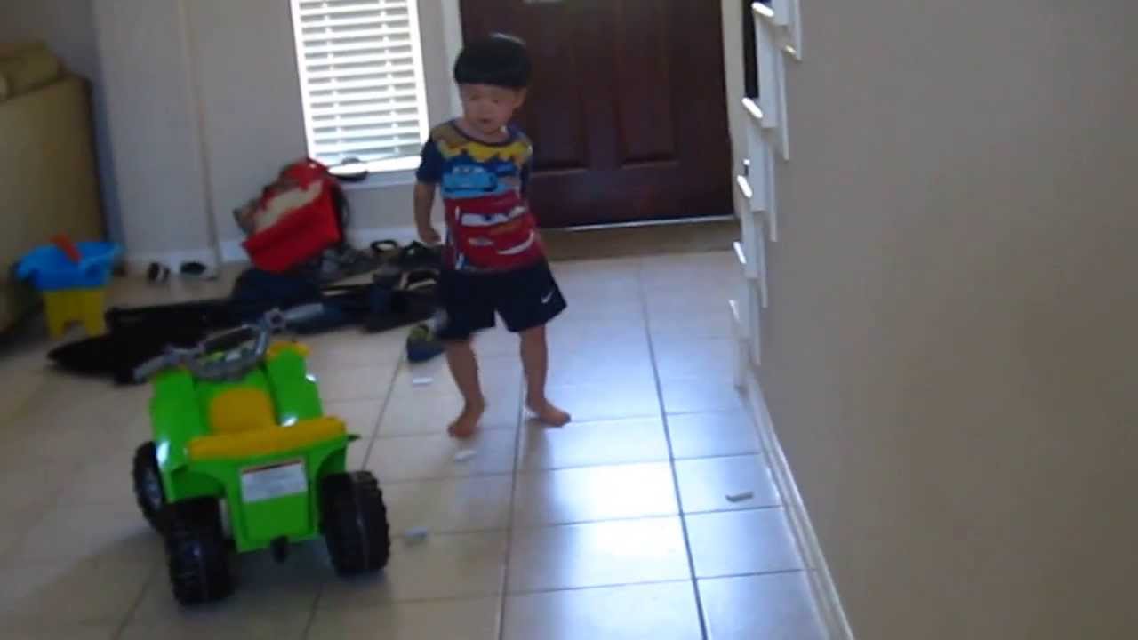 There is poop in my pants! ahhhh YouTube