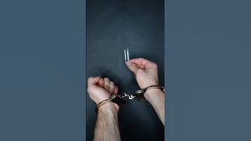 Hoe je aan handboeien kunt ontsnappen