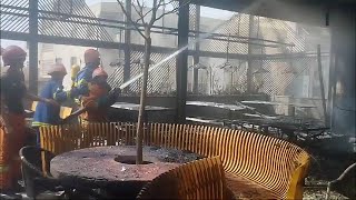 Fire breaks out in a restaurant in Karachi’s Sindhi Muslim Society area Fire breaks out in a restaurant in Karachi’s Sindhi Muslim Society area