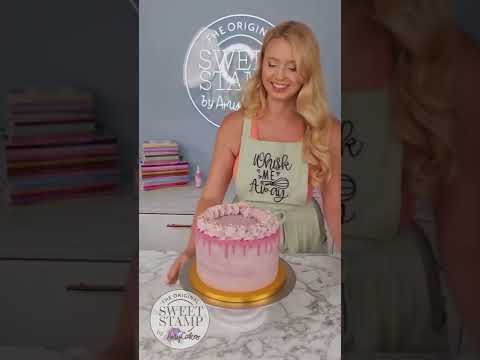 How to make a 8" Round Buttercream Cake