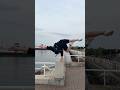 #横浜 で #倒立 した！曇っててちょっと残念ロケーションかも☁️😿#handbalancing #handbalance #yokohama