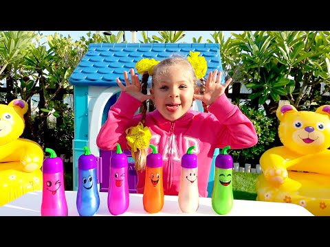 Video Diana và Roma chơi trên bãi biển - youtube