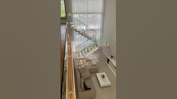 Trước và sau khi hoàn thiện lan can cầu thang kính biệt thự #cauthangkinh #lancankinh