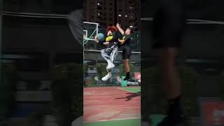 Esse lance merece replay! 🤯🏀 #basketball #curiosidades #dribles