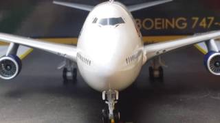 Gemini 200 Delta B747-400 Review - YouTube