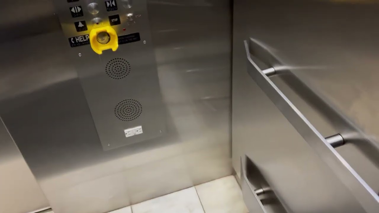 Other Modded Traction Elevator - PHLCOMB2 - Philadelphia PA 