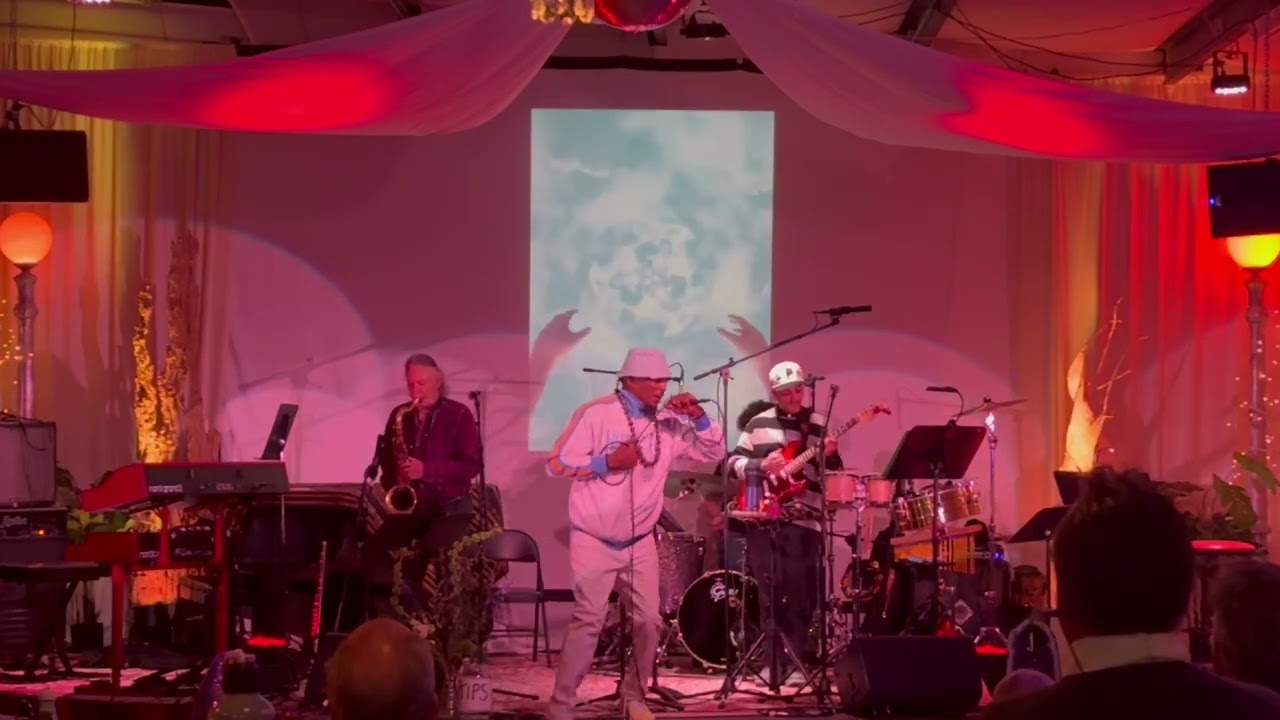 GROWSRODOMOUS Lee performance