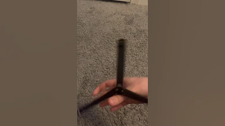 Butterfly knife tricks #balisong #butterflyknife #shorts #knifetricks #fidget #fyp