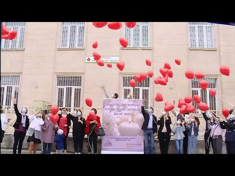 შიდსით გარდაცვლილთა ხსოვნის დღე- აქცია პერფორმანსი