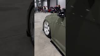 VOLXSTANCE.