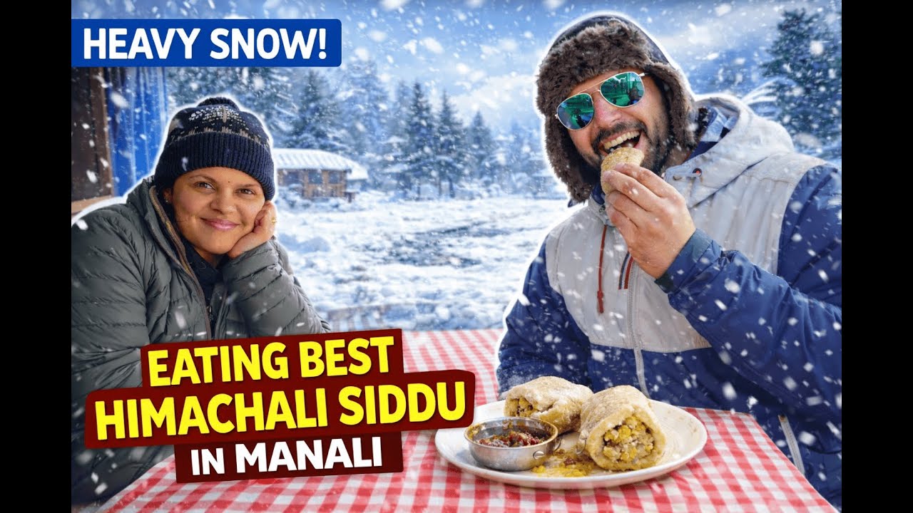 Eating 😋 Best Food 🥶in Manali During Heavy Snowfall ❄️🍽️ ⎥