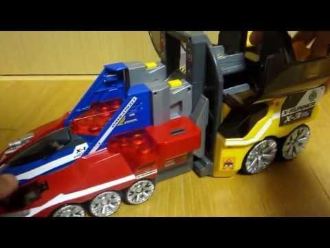 トミカ Xランナー ガトリング発射 【ハイパーブルーポリスX-1