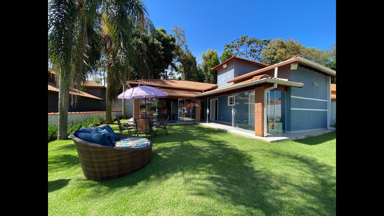 Código:2220 Chácara seminova com piscina em Condomínio de Ibiúna-SP