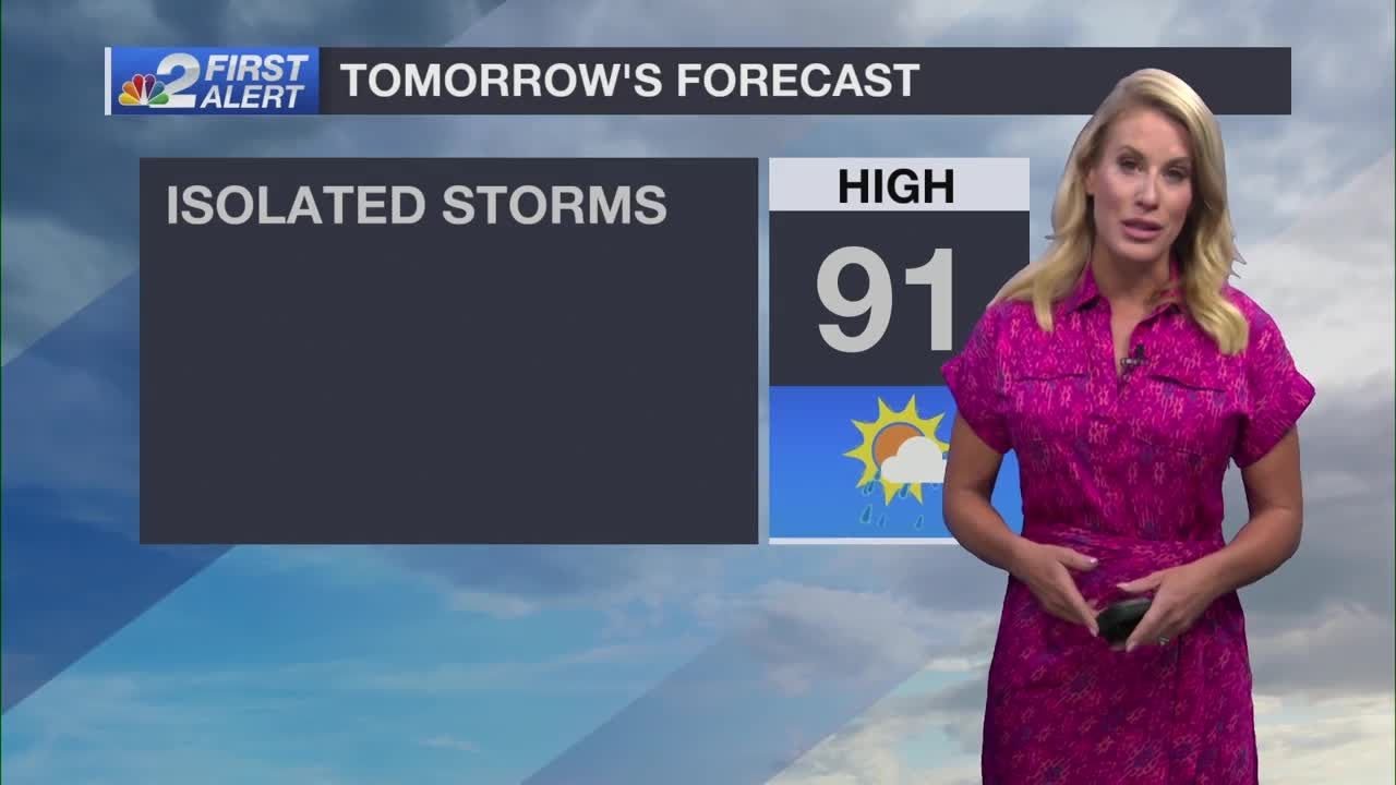 Isolated inland showers and storms, warm & humid overnight - YouTube