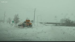 Metro East crews working to keep roads clear during winter storm