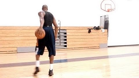 Dre Baldwin: Driving Spin Move Floater Pt. 1 | Finishing on Drives Tips for Small Guards NBA Drills