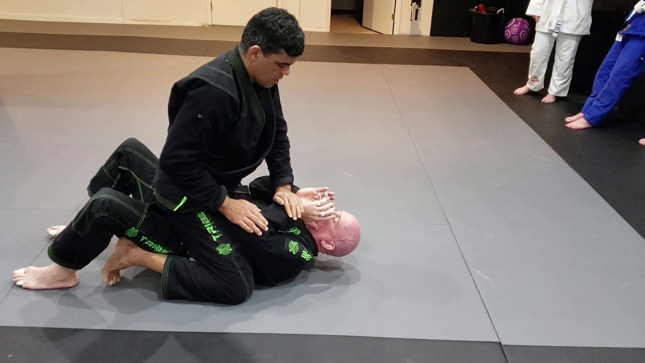 Americana and straight arm bar from mount YouTube