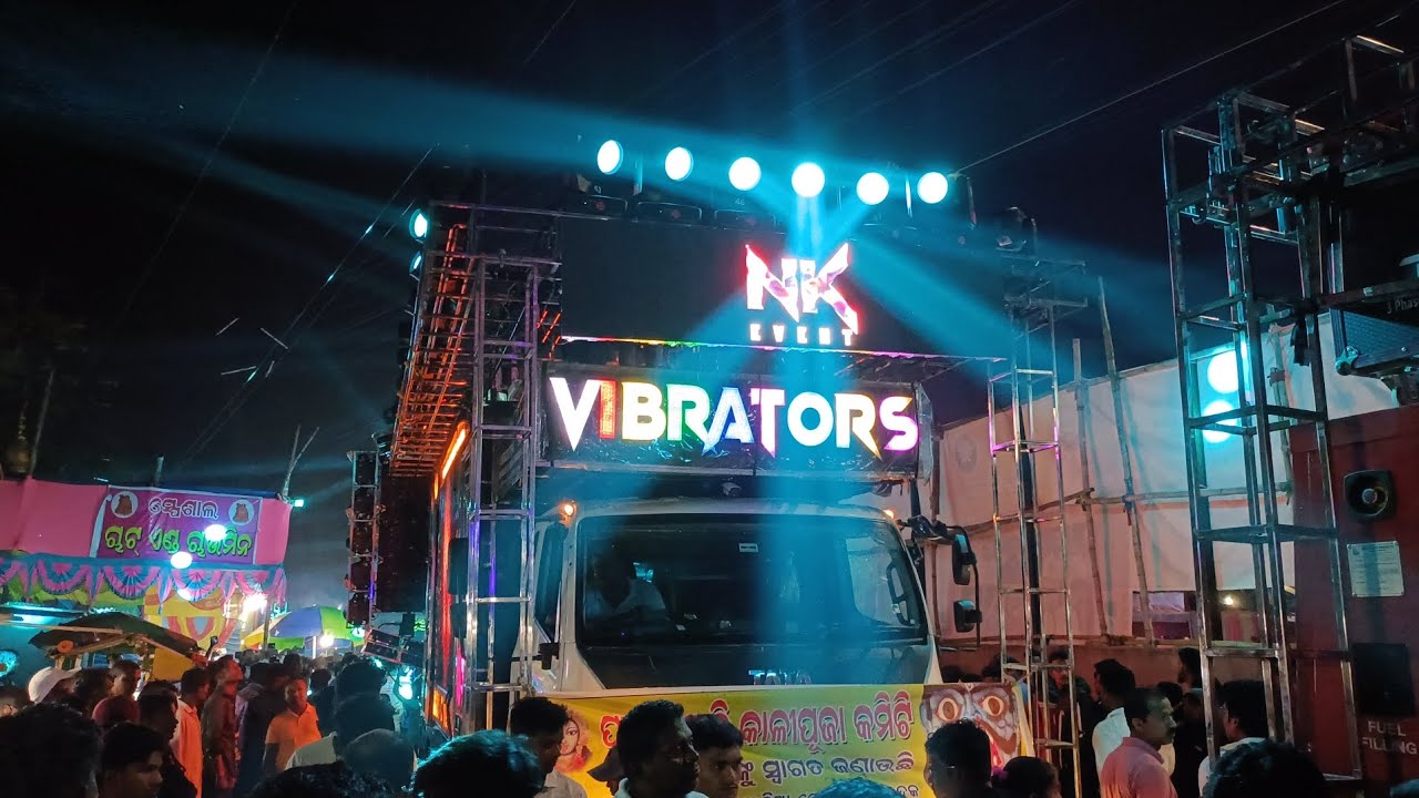 Dj Rishi// The ultimate grand daddy//bhadrak kali puja bhasani// Crowd ...