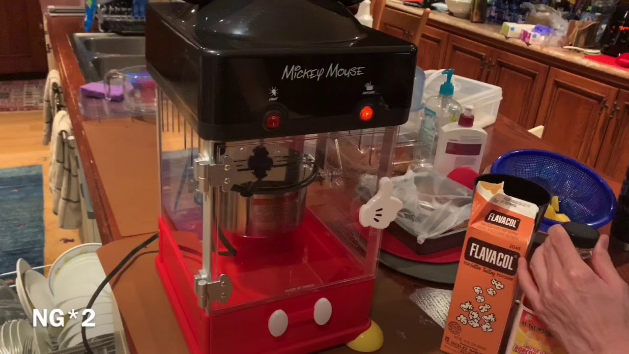 Disney Mickey Mouse Kettle Style Popcorn Popper