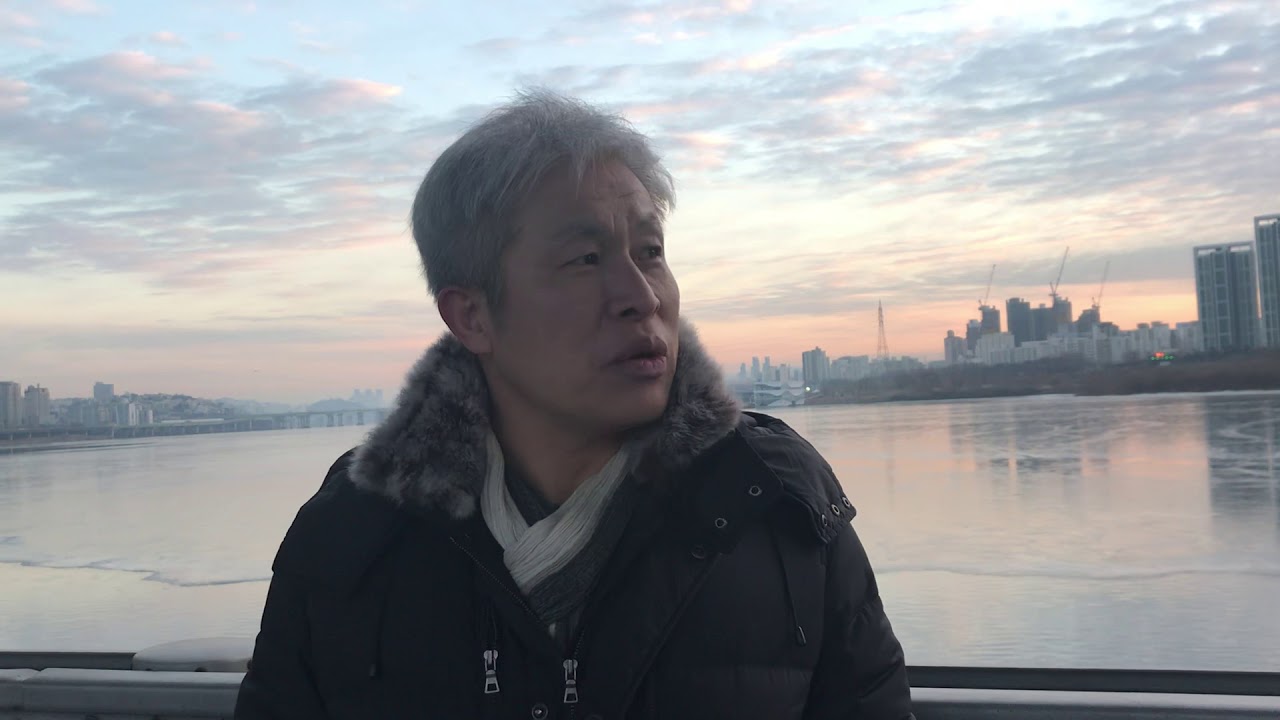 camera iphone 8 plus apk 2019년 돼지해 새해인사: 매일경제를 읽는 남자 라이온(라이온TV)