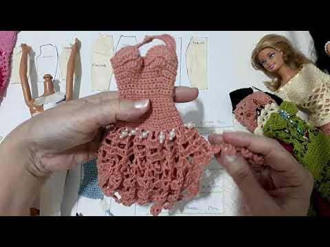 miniaturabarbieartesanatoemaispecuniamilliomcroche: Vestido Longo de Crochê  Para a Barbie Criado Por Pecunia MillioM