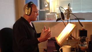 Karl Howman reads from Moon the Loon screenshot 4
