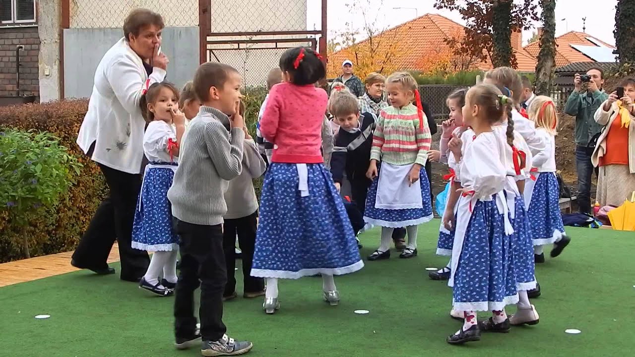 Napsugár óvoda - néptánc csoport