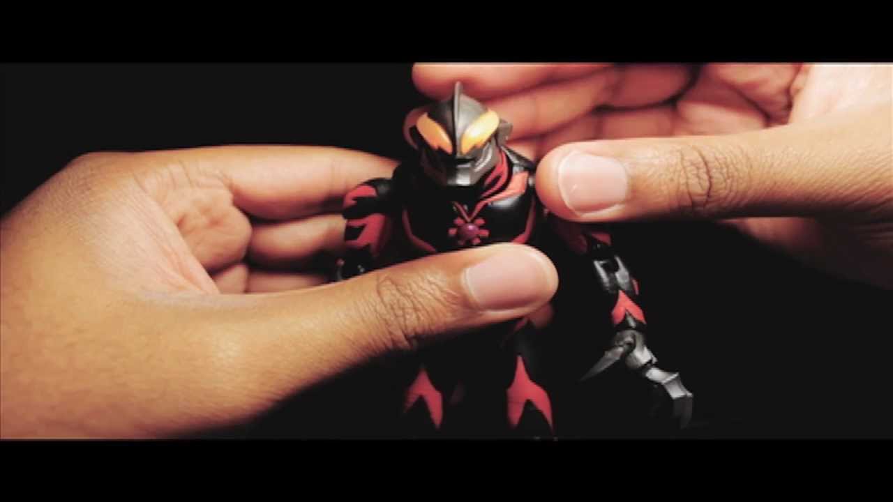 Ultra Act Ultraman Belial Review - YouTube
