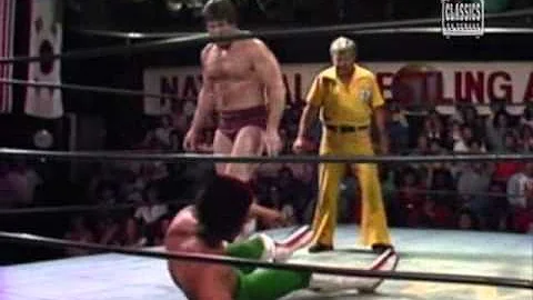 Roddy Piper vs Jimmy Tanner Mid Atlantic Wrestling...