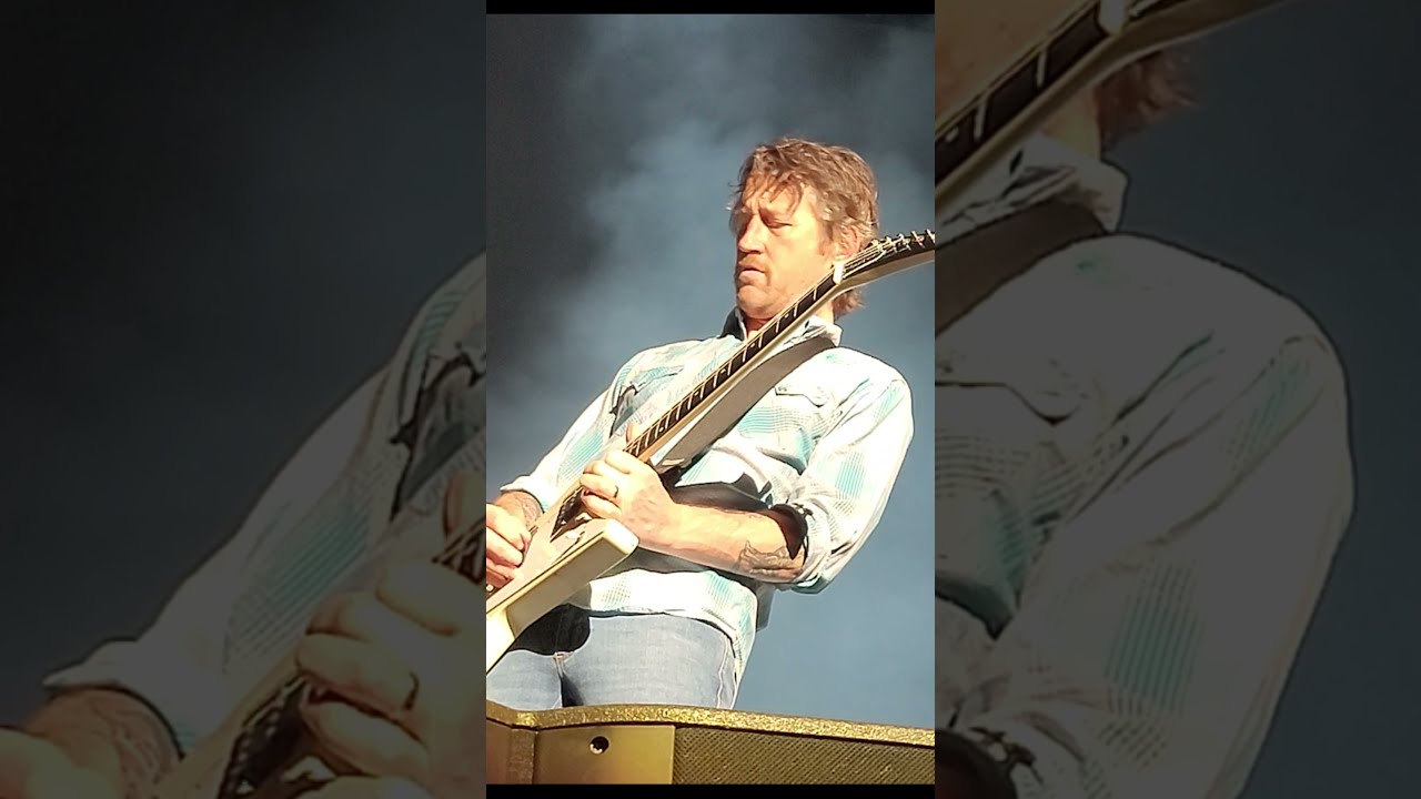 Chris Shiflett Guitar Solo In Sacramento 