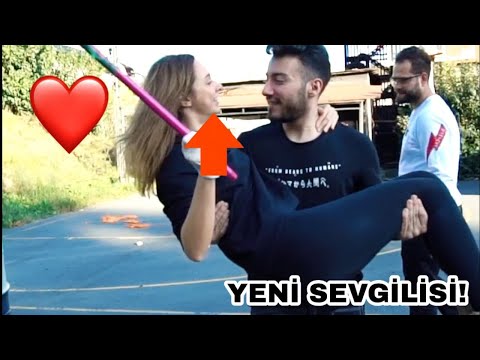 ENES BATUR YENİ SEVGİLİSİ