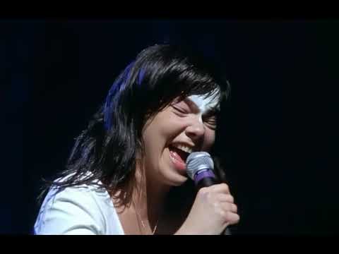 ビョーク/ライヴ・イン・ケンブリッジ 1998 Björk : Live In Cambridge 1998 - 4K (2160p) - YouTube