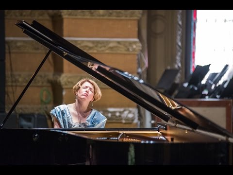 Mozart Piano Sonata No.12 (Adagio). Piano - Polina Osetinskaya