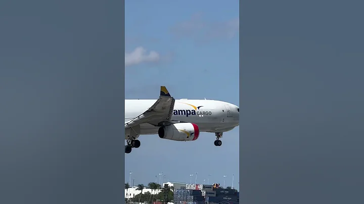 Airbus A330 Tampa Cargo ✈️ 🛬 landing in Miami-spotting 👍 subscribe 👍 #shorts