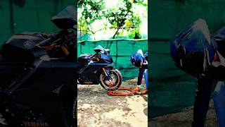 YAMAHA r15 v4 whatsApp stetas #trendingshorts #r15v5 #viralvideo #love #bikelover #bikelife