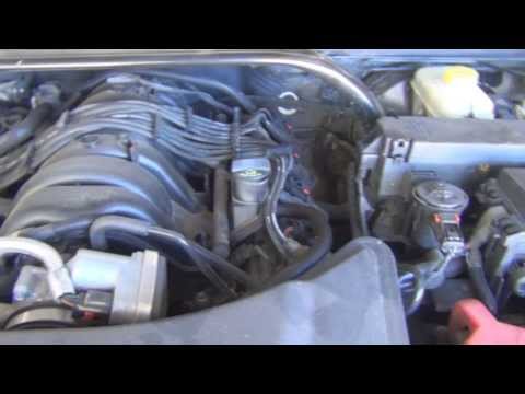 2005 Jeep Grand Cherokee 5.7L Spark Plug Change