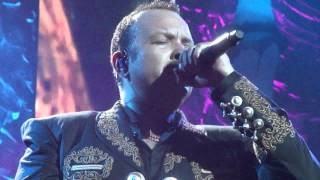 PEPE AGUILAR ~ LASTIMA QUE SEAS AJENA ~ GIBSON ~ 9*6*2013