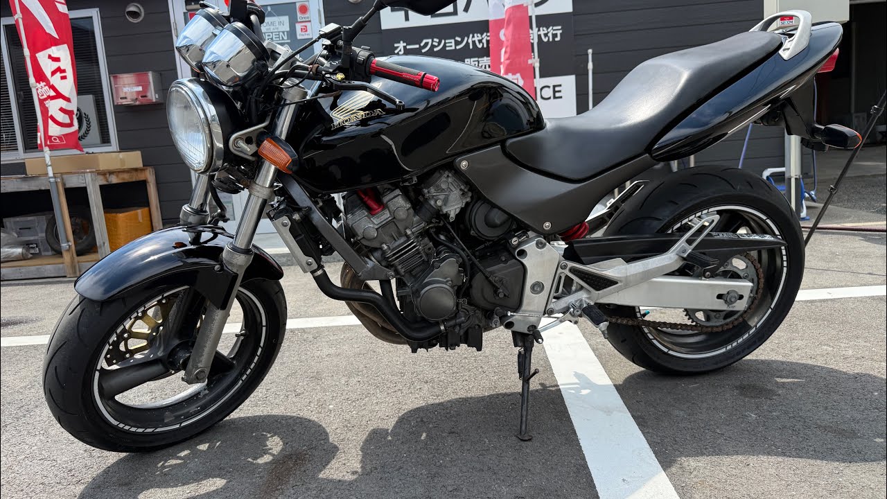 HONDA Hornet 250 Exterior, Electrical System, and Driving Video