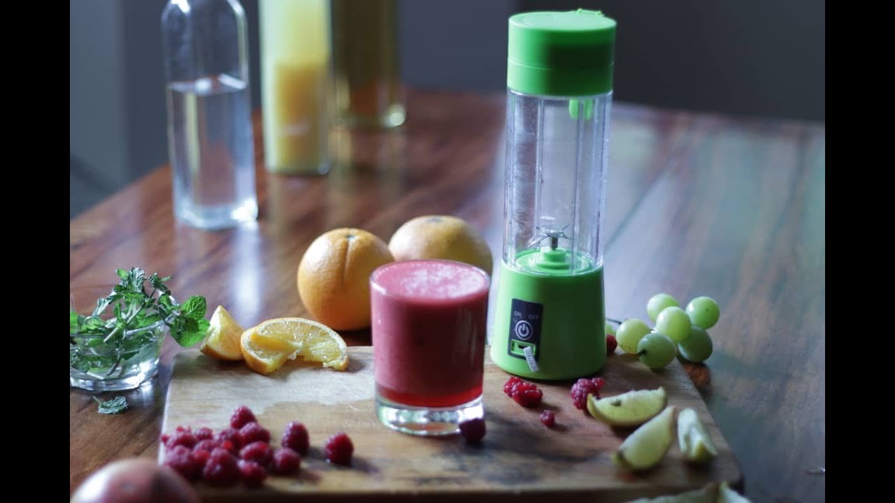 HOW TO MAKE A RASPBERRY DAIQUIRI QUBIC BLENDER ZIMBABWEAN YOUTUBER