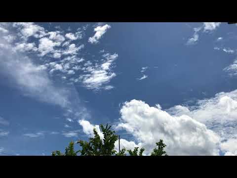 (Short Video) Langit Biru Berawan Indah