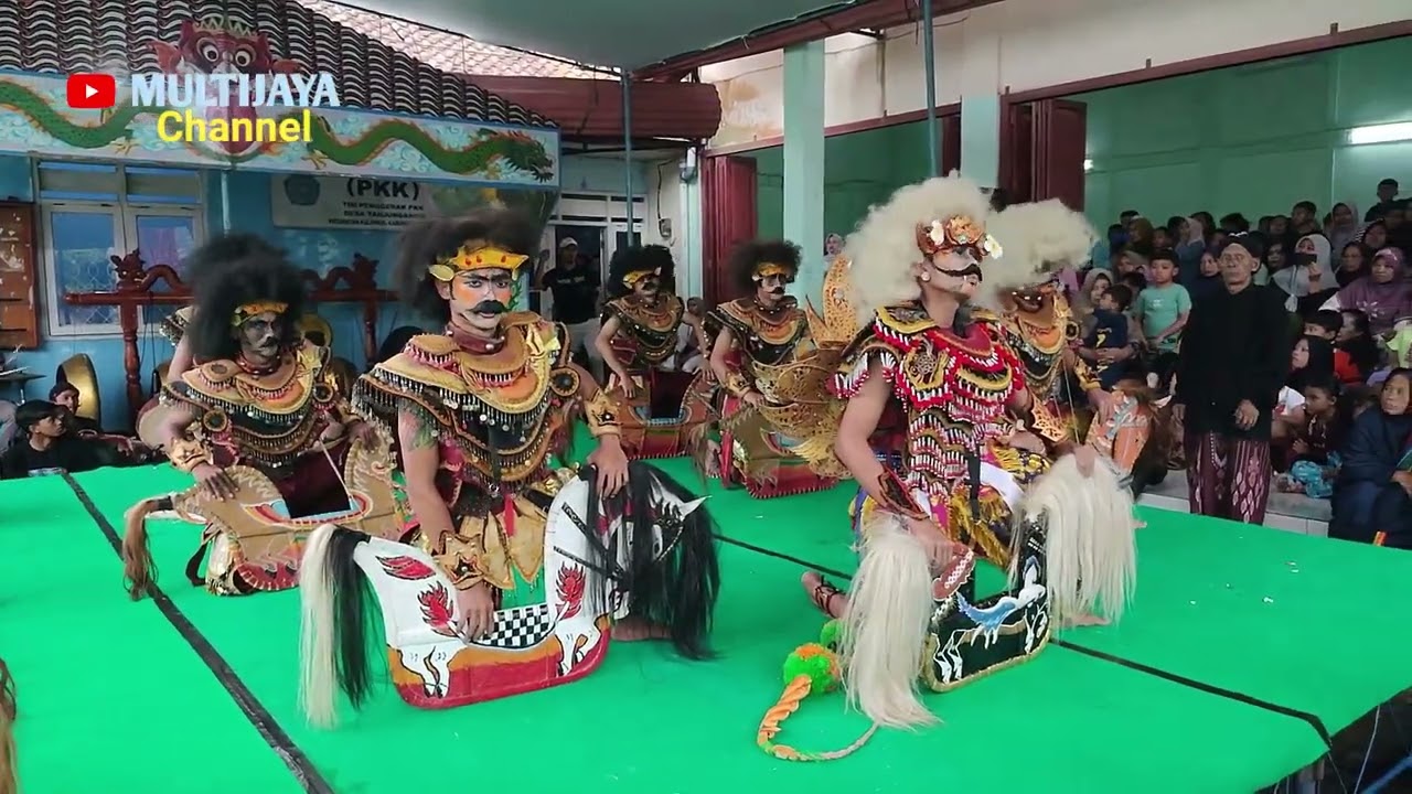 warok-jaranan putih-leak & kebogiro-mendem geden-kuda kepang tandon manunggal tanjunganom kaliwiro