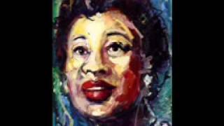 Ella Fitzgerald - He&#39;s Funny That Way.wmv