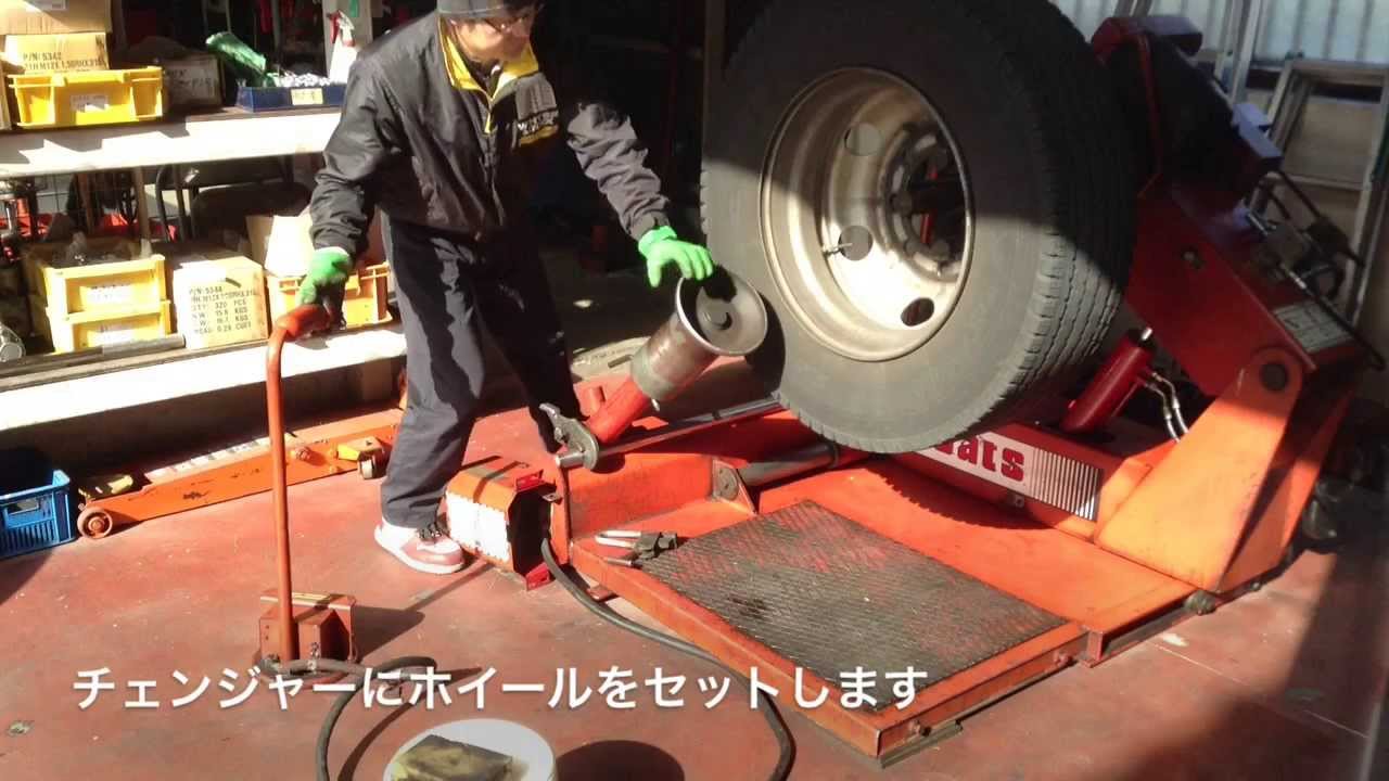 大型トラックのタイヤ交換 275 80r22 5 151 148j Yokohama 701ze 岐阜県大垣市のタイヤショップいなり大垣 Youtube