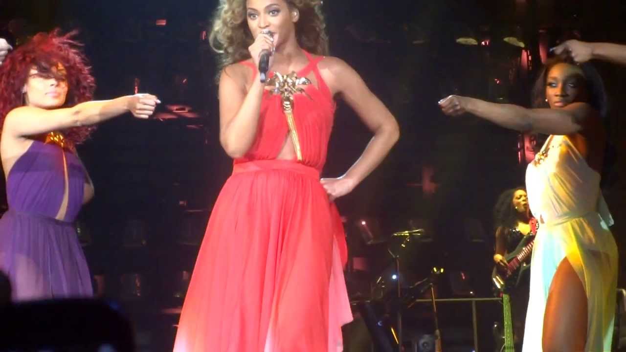 Beyonce mrs carter tour freakum dress images Beyonce mrs carter tour freakum dress images