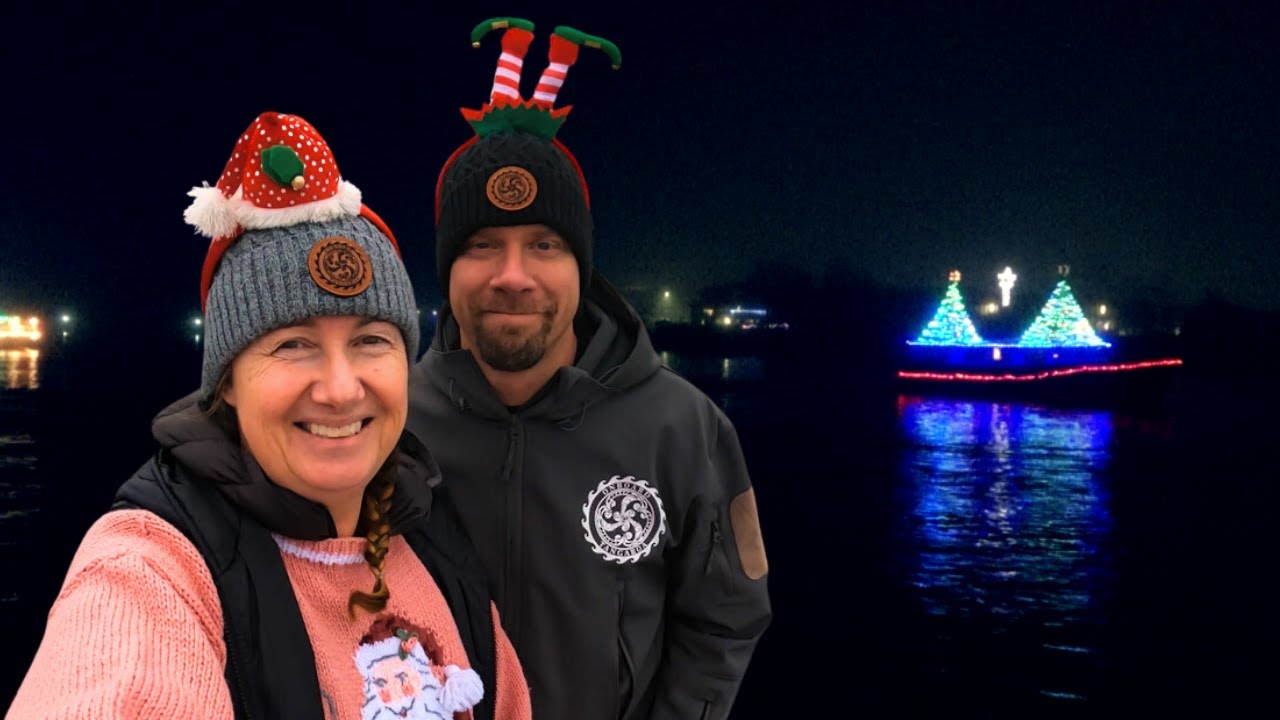 We Cruised in the Sidney Christmas Boat Parade YouTube