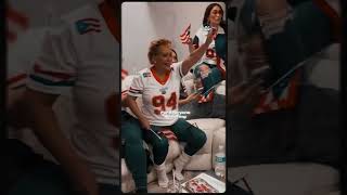 Download Lagu Bad Bunny comunity reaction to Super Bowl halftime #badbunny #superbowl #reaction MP3