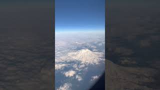 Flying over Cascade Mountains ✈️ #travel #fly #mountains