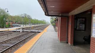 Metra Milwaukee District North Line OutBound Train #2103 Arriving At Downtown Glenview Metra Station