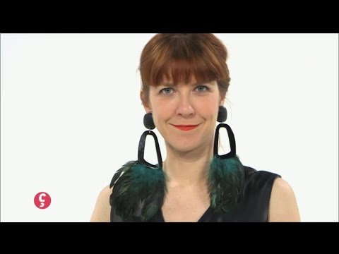 Vidéo: La Mode Des Boucles D'oreilles Surdimensionnées