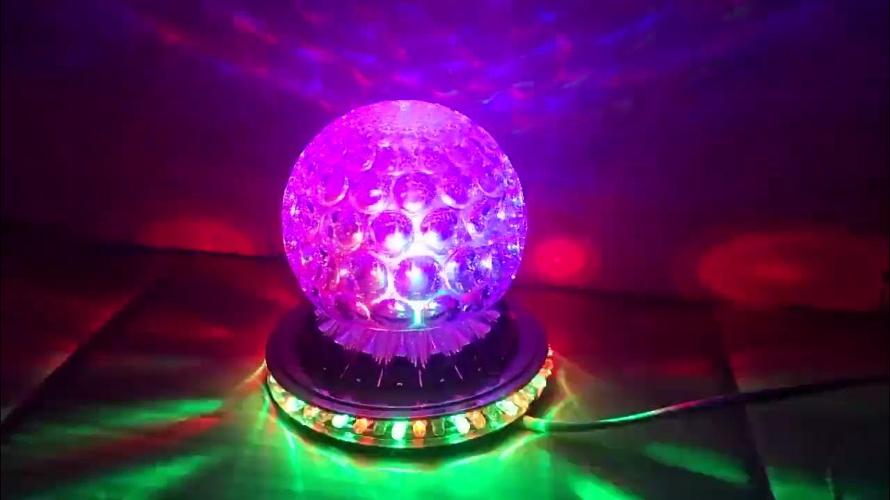 Диско шар видео. Диско-шар светодиодный цветомузыкальный. Диско шар светодиодная проекционная лампа. Шар ночник диско светодиодный. Крутящиеся светодиодные шары.